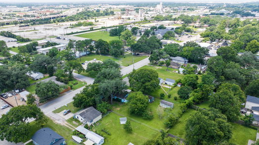 Katy 1-story, 2-bed 5034 E 5th Street E-idx