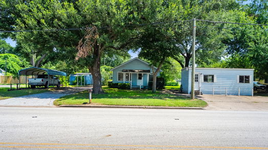 Katy 1-story, 2-bed 5034 E 5th Street E-idx