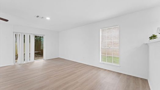 Katy 2-story, 3-bed 1934 Avenue B-idx