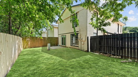 Katy 2-story, 3-bed 1934 Avenue B-idx