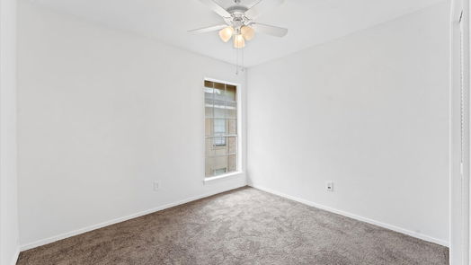 Katy 2-story, 3-bed 1934 Avenue B-idx