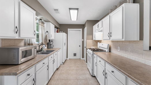 Katy 2-story, 4-bed 2071 Auburn Drive-idx