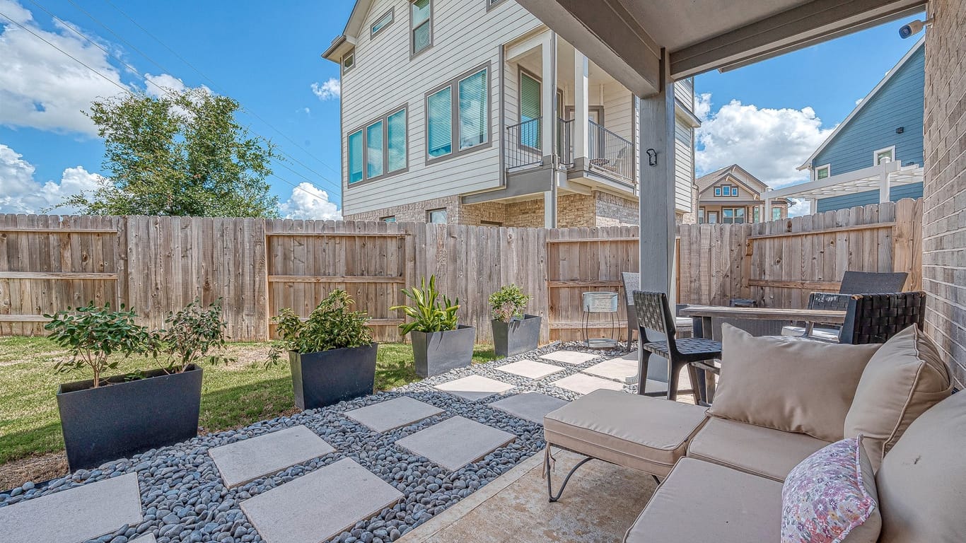 Katy 3-story, 3-bed 7659 Green Bulrush Way-idx