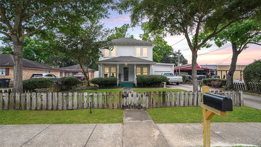 Katy 2-story, 3-bed 1523 Avenue C-idx