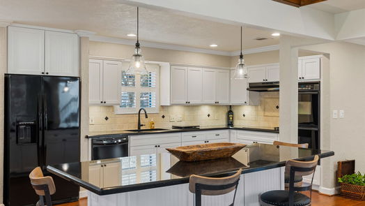 Katy 2-story, 4-bed 6320 Cypress Lane-idx