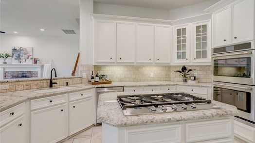 Katy 2-story, 5-bed 5722 Village Green Drive-idx
