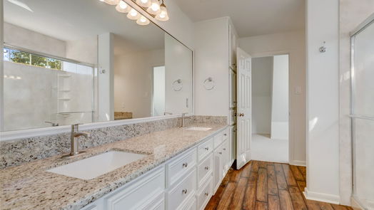 Katy 2-story, 5-bed 5722 Village Green Drive-idx
