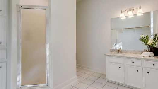 Katy 2-story, 5-bed 5722 Village Green Drive-idx