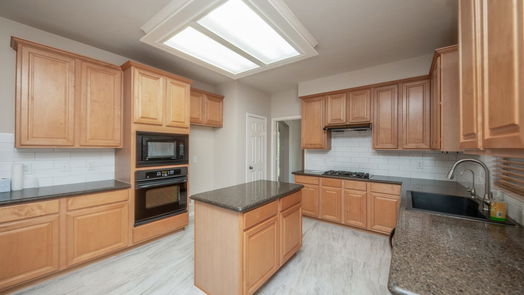 Katy 2-story, 4-bed 2702 Falcon Knoll Lane-idx