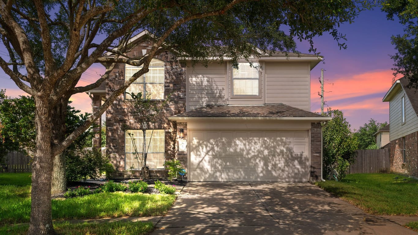 Katy 2-story, 3-bed 6303 Applewood Forest Drive-idx