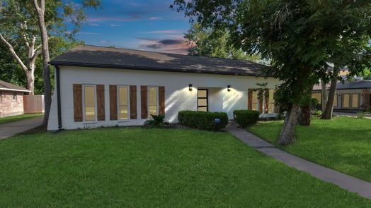 Sugar Land 1-story, 4-bed 13719 Greenway Drive-idx