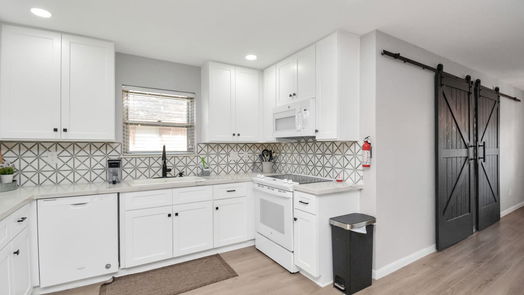 Sugar Land 1-story, 4-bed 13719 Greenway Drive-idx