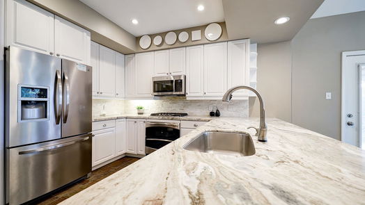 Sugar Land 2-story, 4-bed 907 Holly Hill Drive-idx
