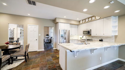 Sugar Land 2-story, 4-bed 907 Holly Hill Drive-idx
