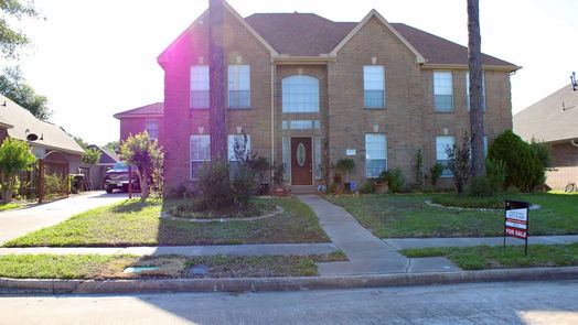 Sugar Land 2-story, 6-bed 9514 Weldridge Drive-idx