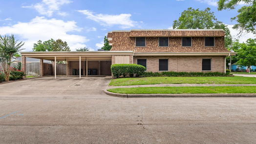 Sugar Land 2-story, 9-bed 414 Main Street-idx