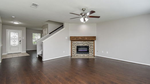 Sugar Land 2-story, 3-bed 17234 Maple Hollow Drive-idx