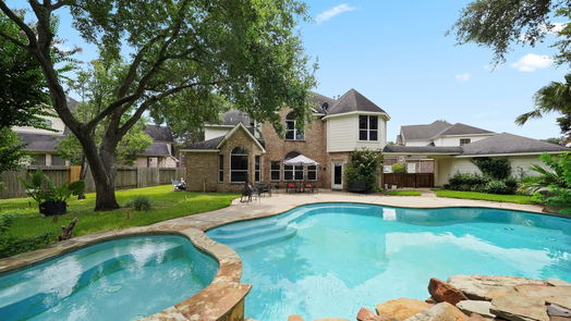 Sugar Land 2-story, 4-bed 3918 Sweet Hollow Court-idx