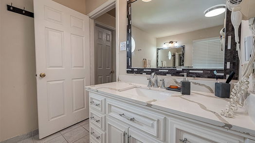 Sugar Land 1-story, 4-bed 11823 Caprock Canyons Lane-idx