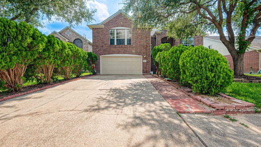 Sugar Land 2-story, 5-bed 16511 Village View Trail-idx