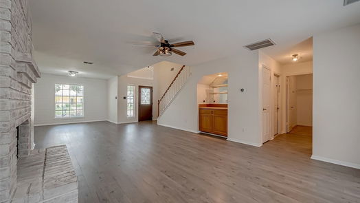 Sugar Land 2-story, 4-bed 619 Woodlake Circle-idx