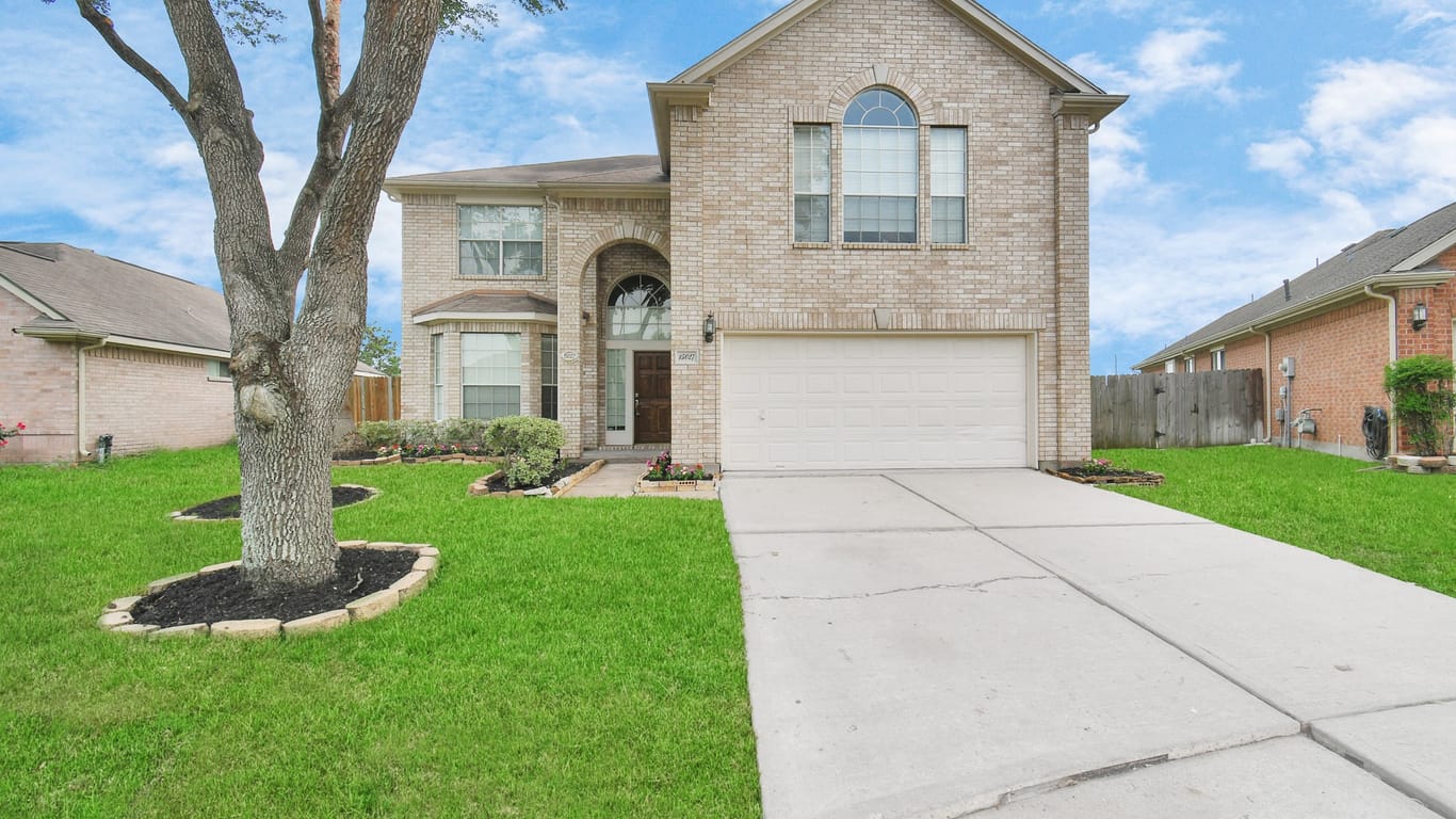 Sugar Land 2-story, 4-bed 15027 Moss Bridge Lane-idx