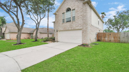 Sugar Land 2-story, 4-bed 15027 Moss Bridge Lane-idx