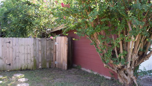 Sugar Land 1-story, 2-bed 13815 Bay Gardens Drive-idx
