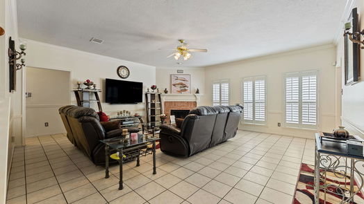 Sugar Land 2-story, 4-bed 12003 Natural Bridges Lane-idx