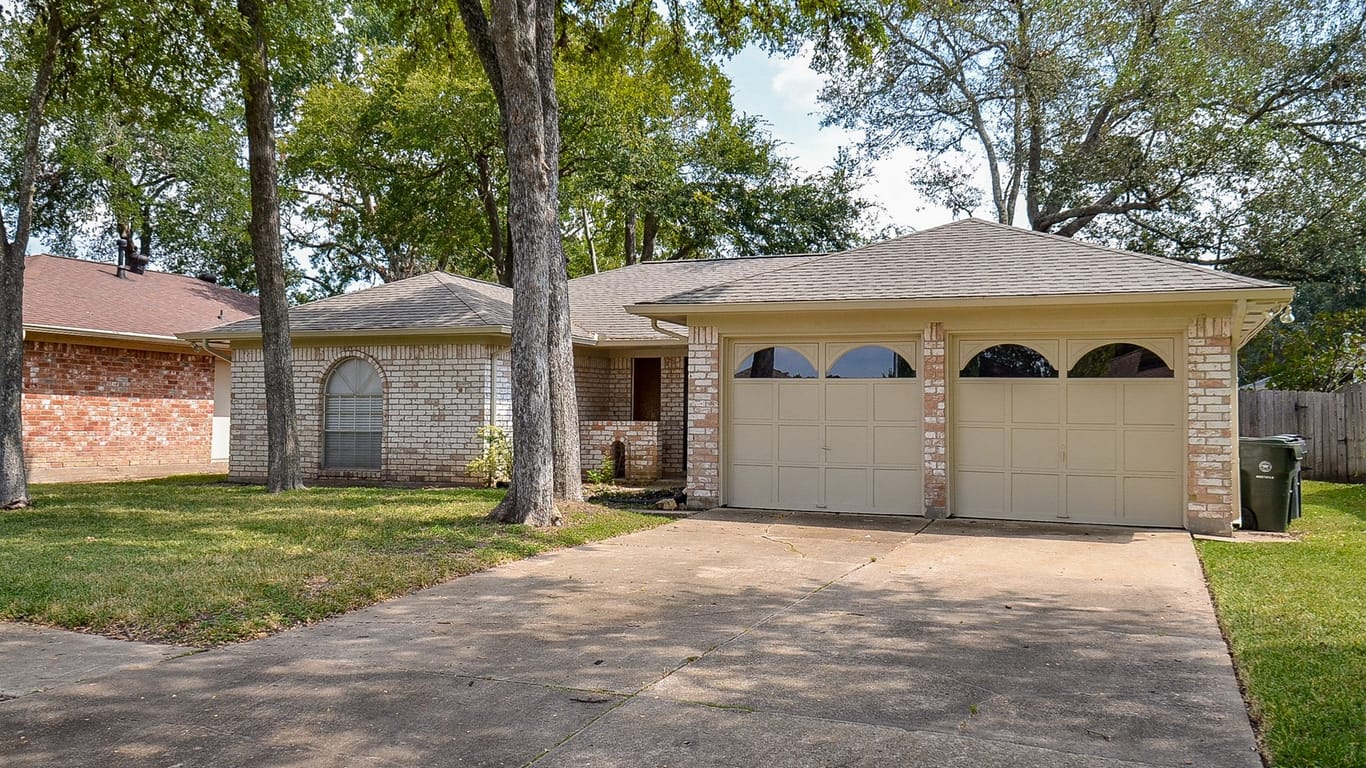 Sugar Land 1-story, 3-bed 13611 Runney Meade DR-idx