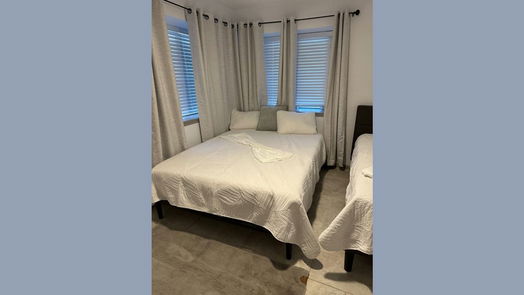 Sugar Land 1-story, 4-bed 13834 Oakwood Ln-idx