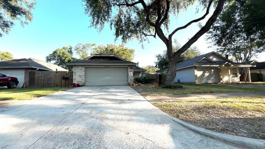 Sugar Land 1-story, 3-bed 14014 Clear Forest Drive-idx