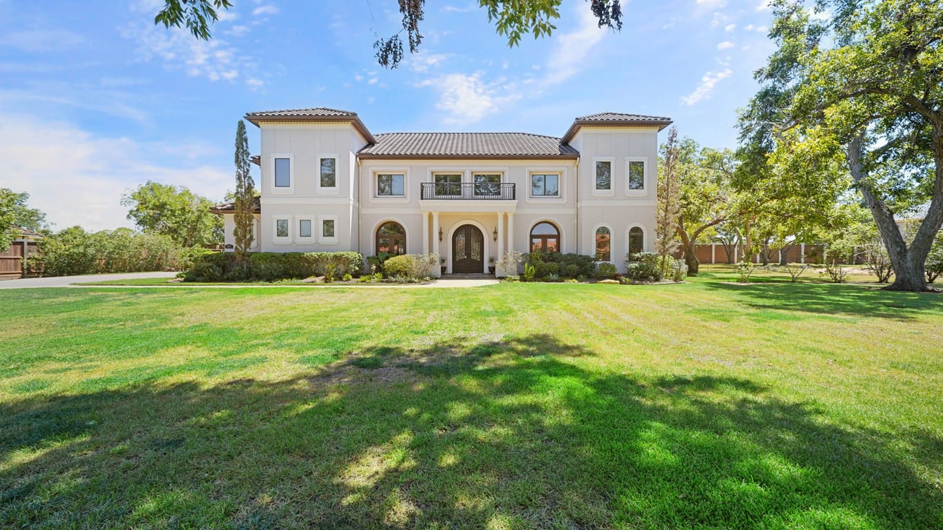 Sugar Land 2-story, 5-bed 602 Orchard Lane-idx