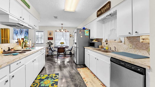 Pasadena 2-story, 4-bed 2009 S Fisher Court-idx
