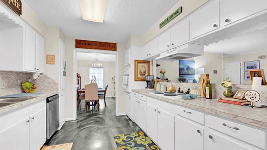Pasadena 2-story, 4-bed 2009 S Fisher Court-idx