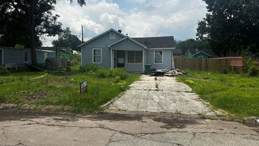 Pasadena null-story, 3-bed 311 Rustic Drive-idx