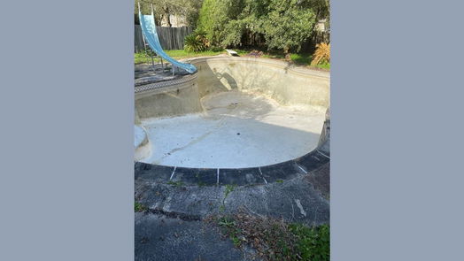 Pasadena 2-story, 6-bed 3701 Uraguay Drive-idx