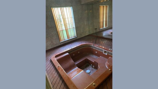 Pasadena 2-story, 6-bed 3701 Uraguay Drive-idx