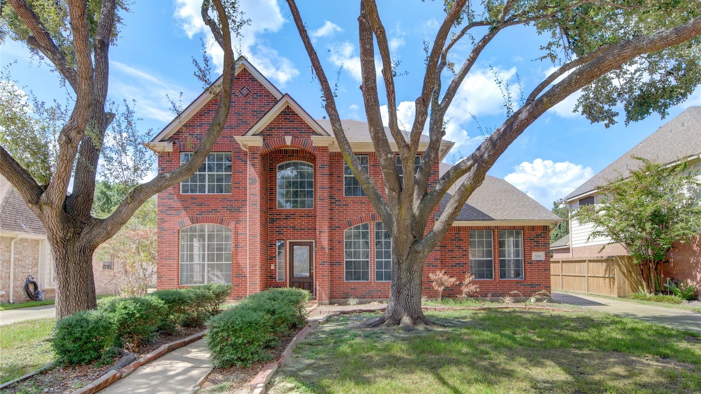 Pasadena 2-story, 5-bed 5210 Barton Creek Drive-idx
