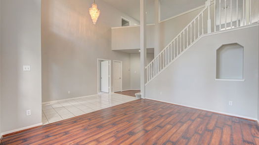 Pasadena 2-story, 5-bed 5210 Barton Creek Drive-idx