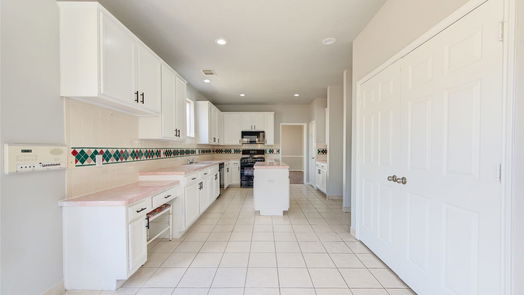 Pasadena 2-story, 5-bed 5210 Barton Creek Drive-idx