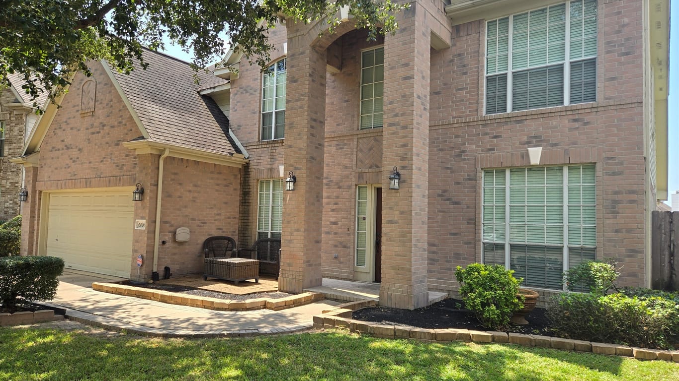 Pasadena 2-story, 4-bed 6006 Lacey Oak Drive-idx