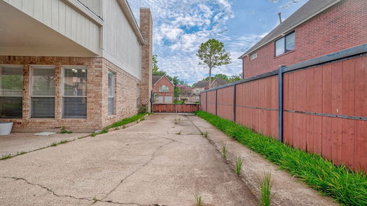 Pasadena 2-story, 5-bed 7007 Little Redwood Drive-idx