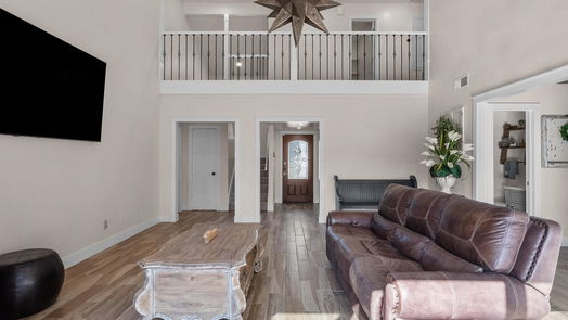 Pasadena 2-story, 3-bed 3923 Geronimo Lane-idx
