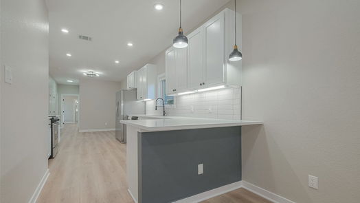 Pasadena 2-story, 5-bed 802 Thomas Avenue-idx