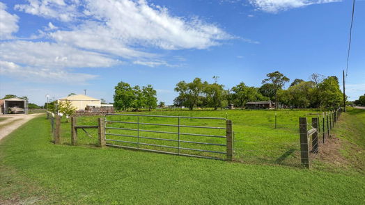 Santa Fe 1-story, 3-bed 7515 Avenue E 1/2-idx