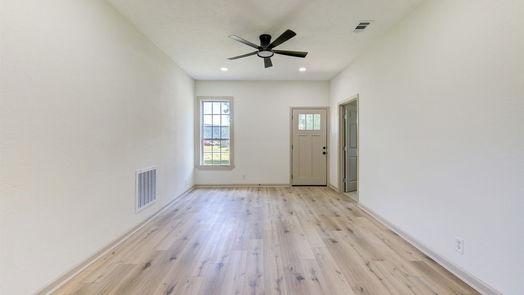 Santa Fe null-story, 2-bed 11812 13th Street-idx