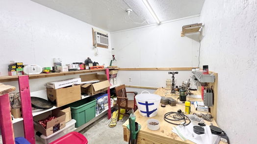 Santa Fe null-story, 4-bed 5623 Avenue M 1/2-idx
