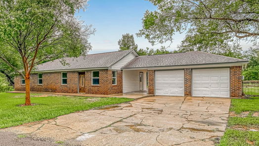Alvin 1-story, 3-bed 14205 Patricia Lane-idx
