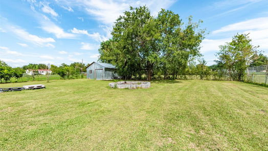 Alvin 2-story, 3-bed 3601 S Meadows Drive-idx